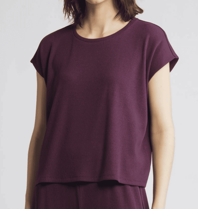 boxy rib t